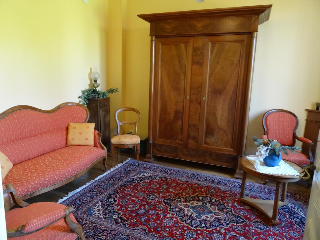 Gentilhommiere De Collonges Bed and Breakfast Prissé Eksteriør billede